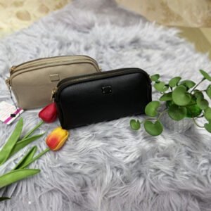 The Classic Pebbled Leather Set (Black & Beige)