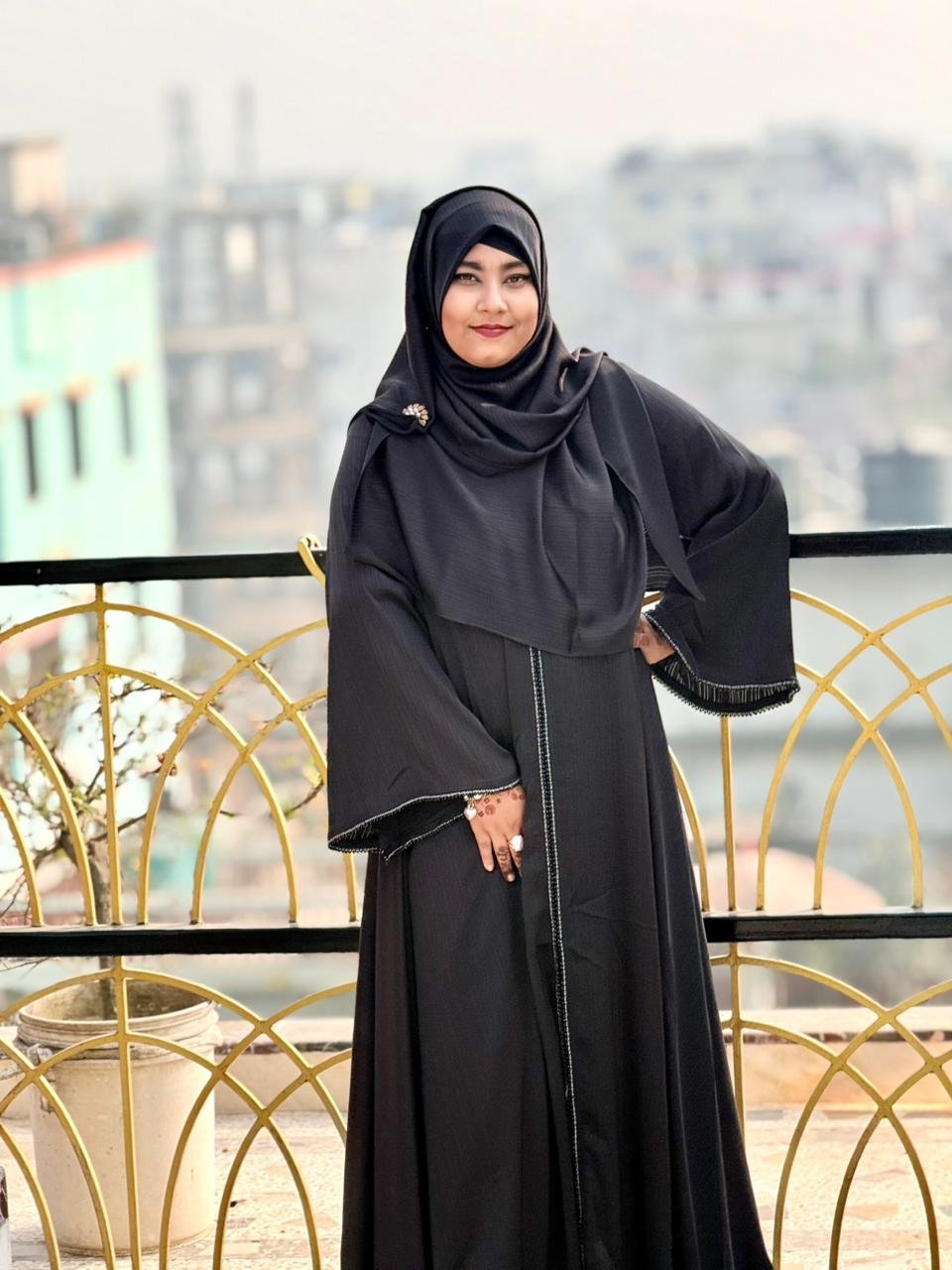Zoom Step Premium Less Work Gown Abaya with Hijab - Image 6